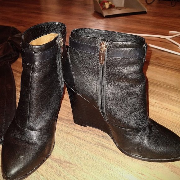 Coach Melody Black Leather Wedge Booty - Picture 6 of 10
